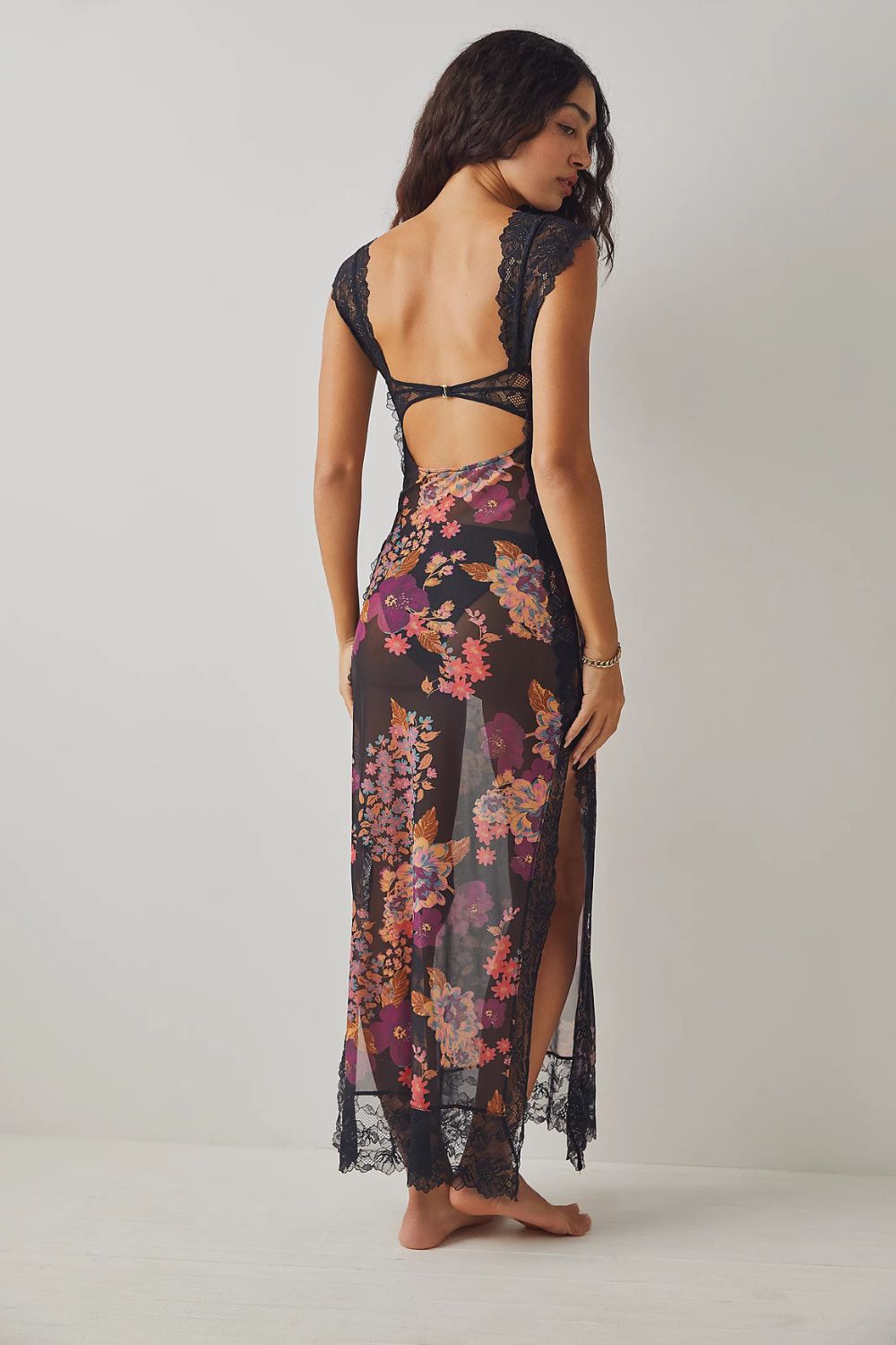 Paloma Elbise