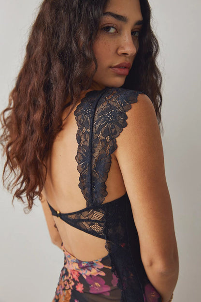 Paloma Elbise