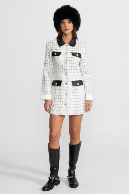 Kontrast Deri Detaylara Sahip Uzun Kollu Tweed Mini Elbise – Beyaz Ve Siyah